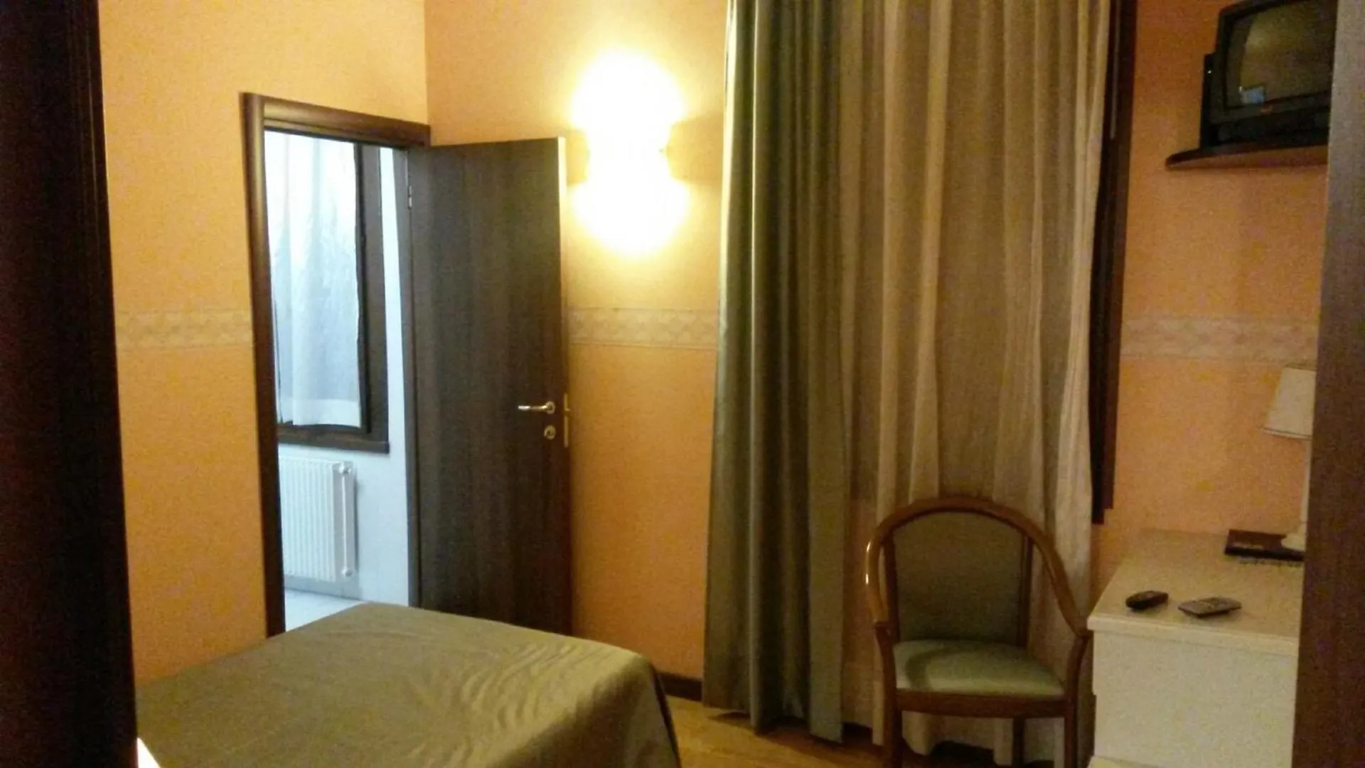 Hotel Albergo Ristorante Flora Vittorio Veneto