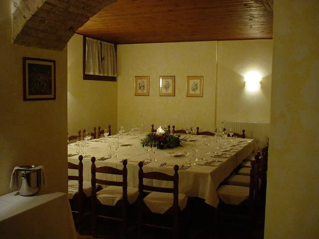 Albergo Ristorante Flora Vittorio Veneto Hotel