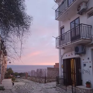https://dentro-scopello-casa-vacanze.sicilyhotelsitaly.net